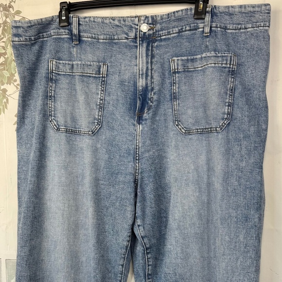 LC Lauren Conrad Womens Super High Rise Wide Leg Crop Denim Jeans Plus 26W NEW - Picture 3 of 15